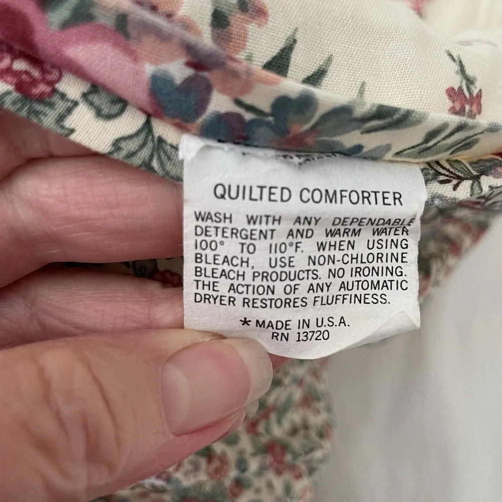 Vintage Country Cottage Comforter Bed Skirt Shams (2) Full/Double Reversible USA